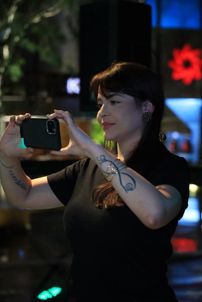 Pri — videomaker e social media
